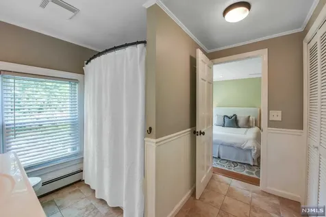 80 Brookside Avenue Allendale NJ 07401