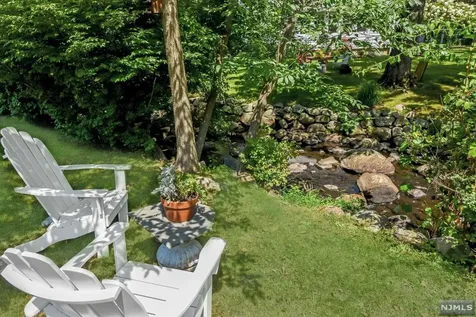 80 Brookside Avenue Allendale NJ 07401