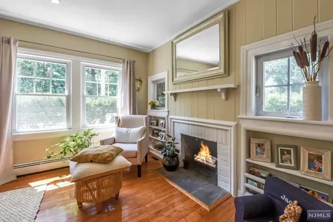 80 Brookside Avenue Allendale NJ 07401