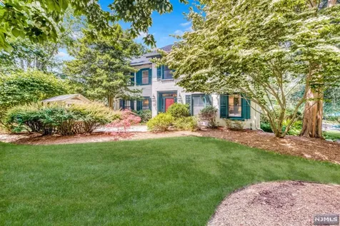 913 Franklin Turnpike Allendale NJ 07401