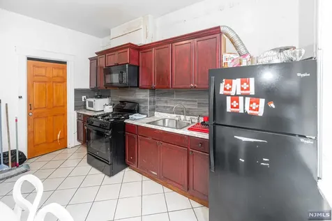 422 52nd Street West New York NJ 07093