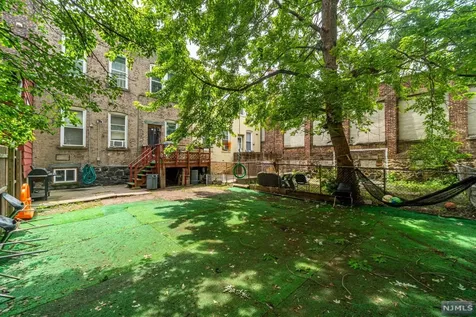 422 52nd Street West New York NJ 07093