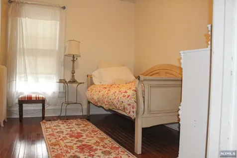 11 Elm Street Harrington Park NJ 07640