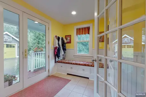 445 Colonial Road Ridgewood NJ 07450
