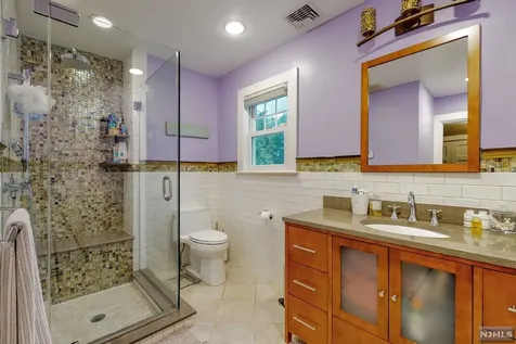 445 Colonial Road Ridgewood NJ 07450