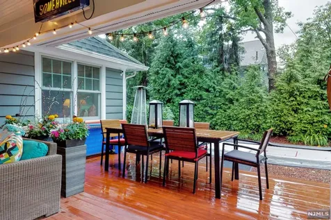 445 Colonial Road Ridgewood NJ 07450