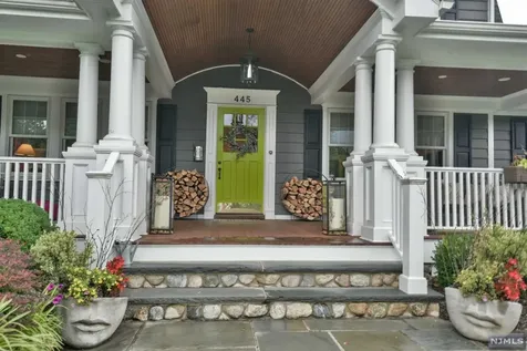 445 Colonial Road Ridgewood NJ 07450