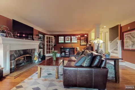 445 Colonial Road Ridgewood NJ 07450