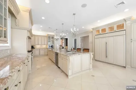 45 Lynn Drive Englewood Cliffs NJ 07632
