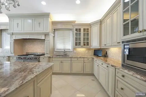 45 Lynn Drive Englewood Cliffs NJ 07632