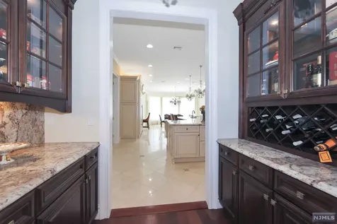 45 Lynn Drive Englewood Cliffs NJ 07632