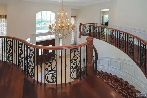 45 Lynn Drive Englewood Cliffs NJ 07632