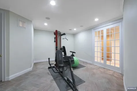 45 Lynn Drive Englewood Cliffs NJ 07632