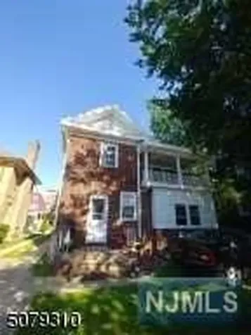 474-476 Ridge Street Newark NJ 07104