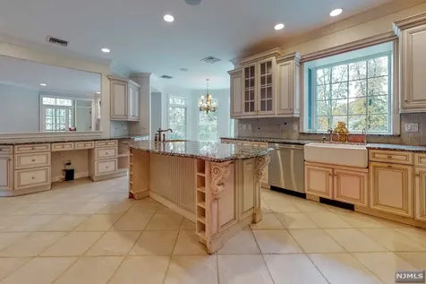 6 Rising Ridge Road Upper Saddle River NJ 07458