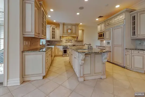 6 Rising Ridge Road Upper Saddle River NJ 07458