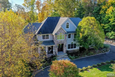 6 Rising Ridge Road Upper Saddle River NJ 07458
