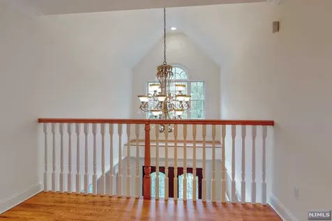 6 Rising Ridge Road Upper Saddle River NJ 07458