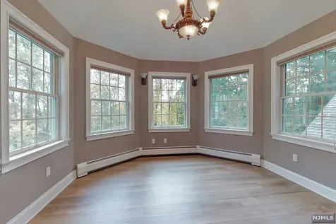 6 Rising Ridge Road Upper Saddle River NJ 07458