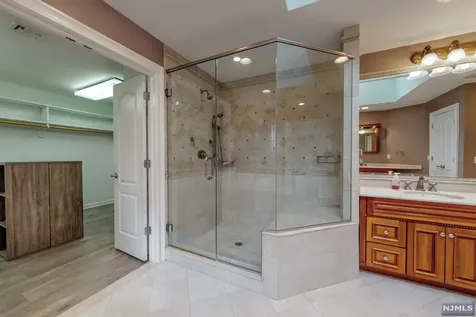 6 Rising Ridge Road Upper Saddle River NJ 07458