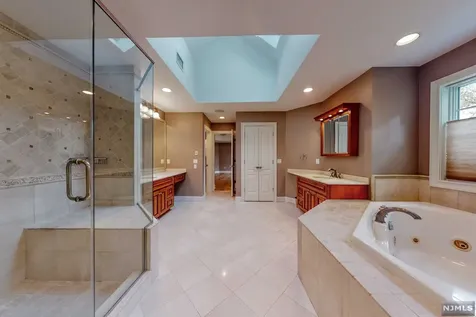 6 Rising Ridge Road Upper Saddle River NJ 07458