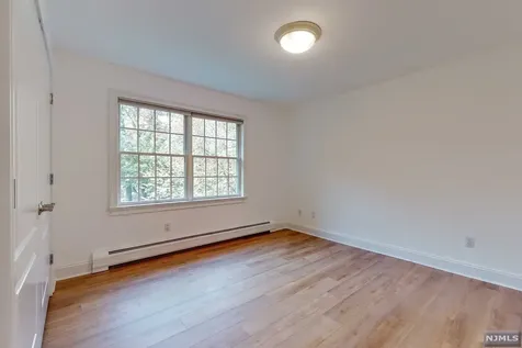 6 Rising Ridge Road Upper Saddle River NJ 07458