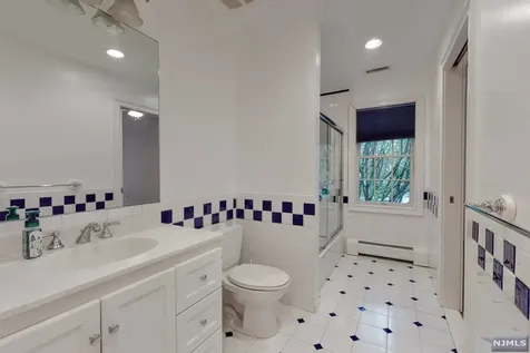 6 Rising Ridge Road Upper Saddle River NJ 07458