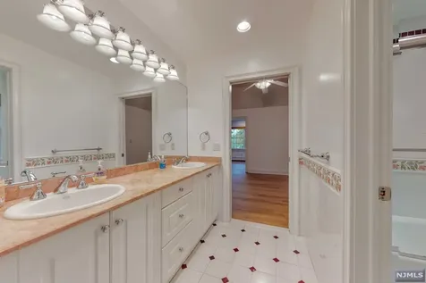 6 Rising Ridge Road Upper Saddle River NJ 07458