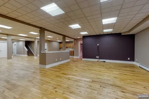 6 Rising Ridge Road Upper Saddle River NJ 07458