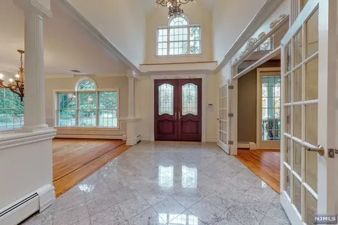 6 Rising Ridge Road Upper Saddle River NJ 07458