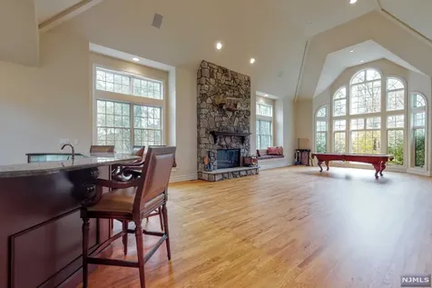 6 Rising Ridge Road Upper Saddle River NJ 07458