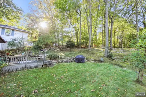 275 Skyline Drive Ringwood NJ 07456