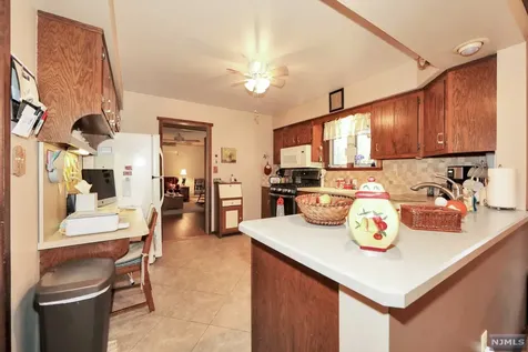 275 Skyline Drive Ringwood NJ 07456