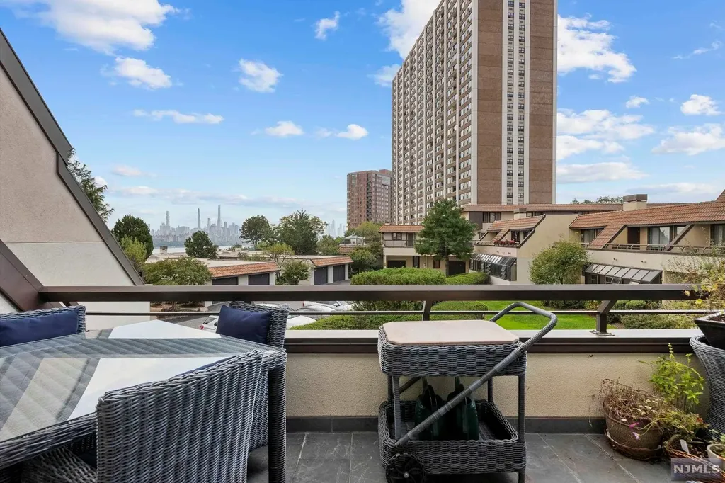 300 Gorge Road Cliffside Park NJ 07010