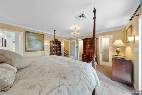 300 Gorge Road Cliffside Park NJ 07010