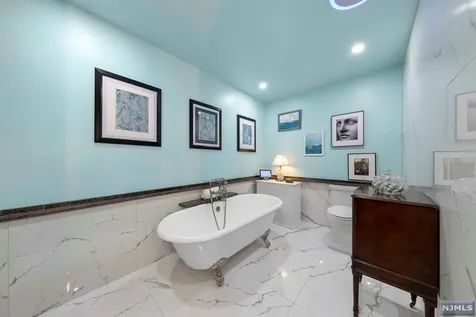 300 Gorge Road Cliffside Park NJ 07010
