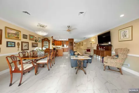 300 Gorge Road Cliffside Park NJ 07010