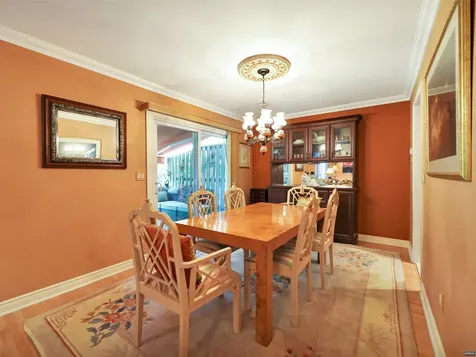 21 Parsons Court Mahwah NJ 07430