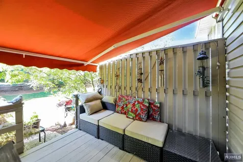 21 Parsons Court Mahwah NJ 07430