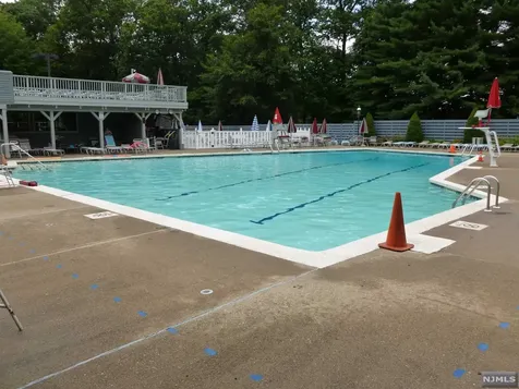 21 Parsons Court Mahwah NJ 07430