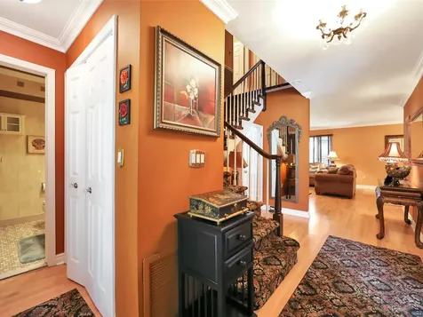 21 Parsons Court Mahwah NJ 07430
