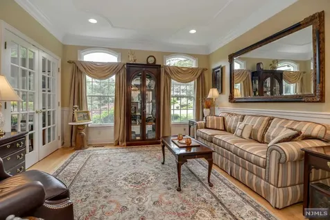 21 Coventry Way Ringwood NJ 07456
