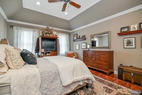 21 Coventry Way Ringwood NJ 07456
