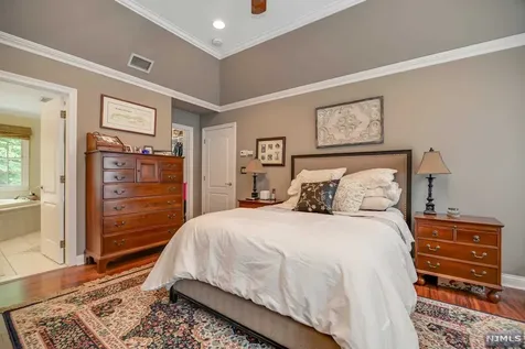 21 Coventry Way Ringwood NJ 07456
