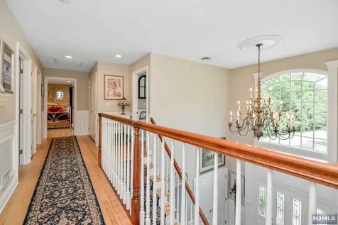 21 Coventry Way Ringwood NJ 07456