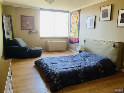770 Anderson Avenue Cliffside Park NJ 07010
