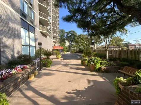 770 Anderson Avenue Cliffside Park NJ 07010