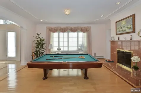 11 Alford Drive Saddle River NJ 07458