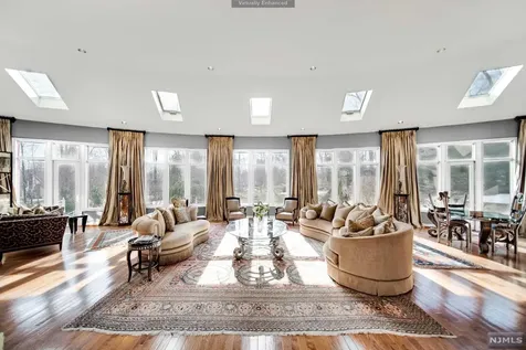 50 Rolling Ridge Road Upper Saddle River NJ 07458
