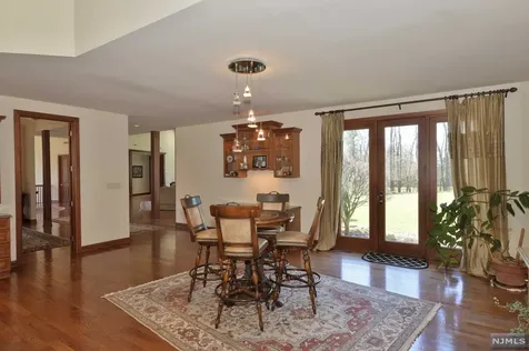50 Rolling Ridge Road Upper Saddle River NJ 07458